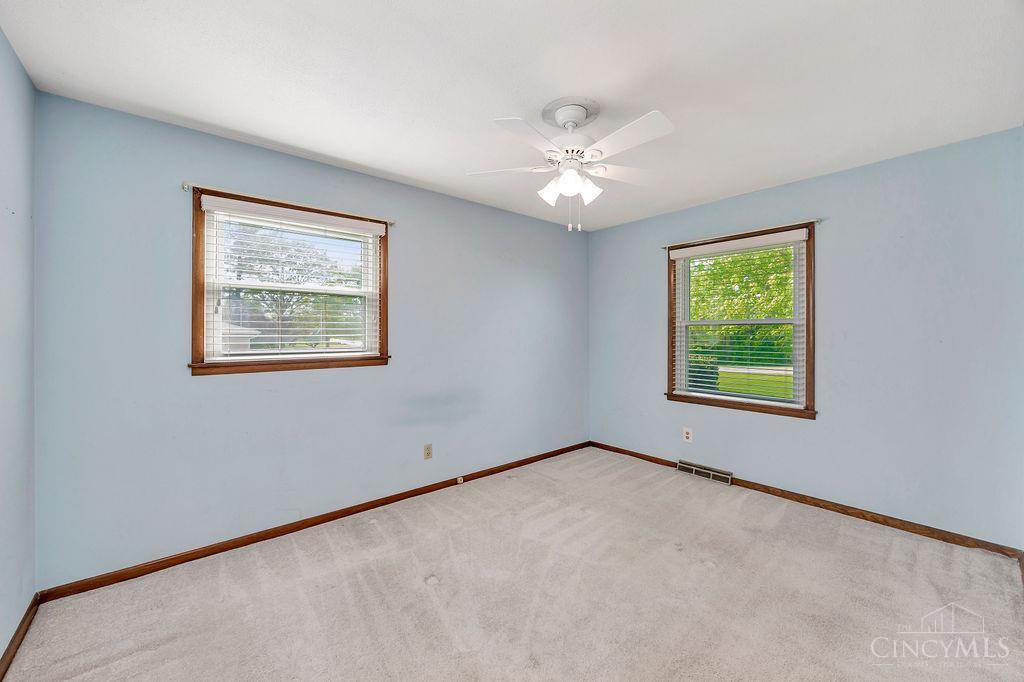 712 West Taylor School Road Hamilton, OH 45013 - Photo 24 of 47