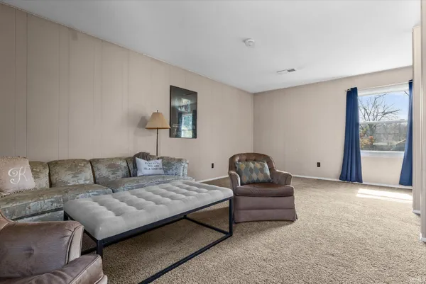 $339,900 | 3530 Kirkland Avenue, Fort Wayne, IN 46805