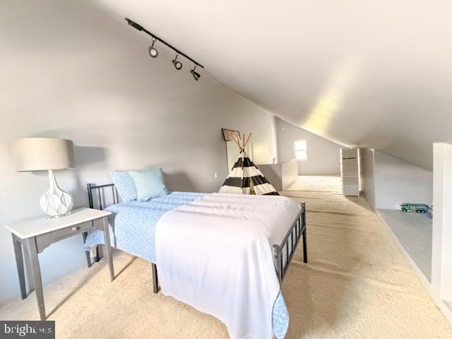 554 Wales Road Havertown, PA 19083 - Photo 21 of 26
