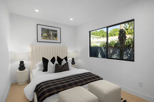 $4,250,000 | 434 Bonair Street, La Jolla, CA 92037