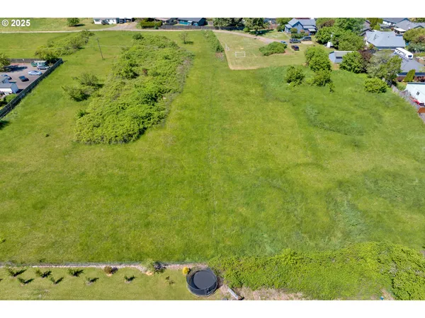 $1,495,000 | 1133 Irvington Drive, Eugene, OR 97404