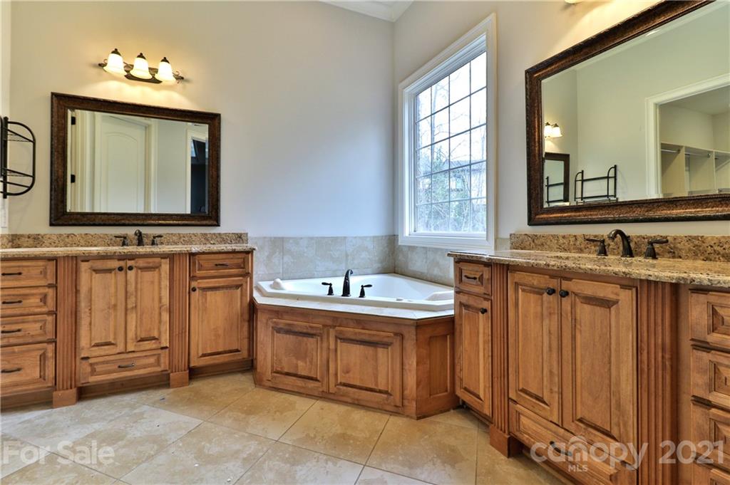 4232 River Oaks Road Clover, SC 29710 - Photo 18 of 46