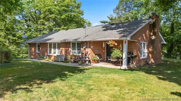 $419,900 | 402 Fairmount Drive, Madison, IN 47250