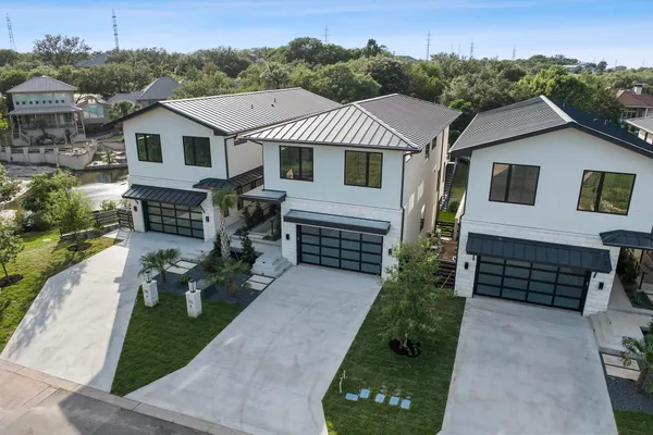 $2,250,000 | 701 B Hi Circle North, Horseshoe Bay, TX 78657