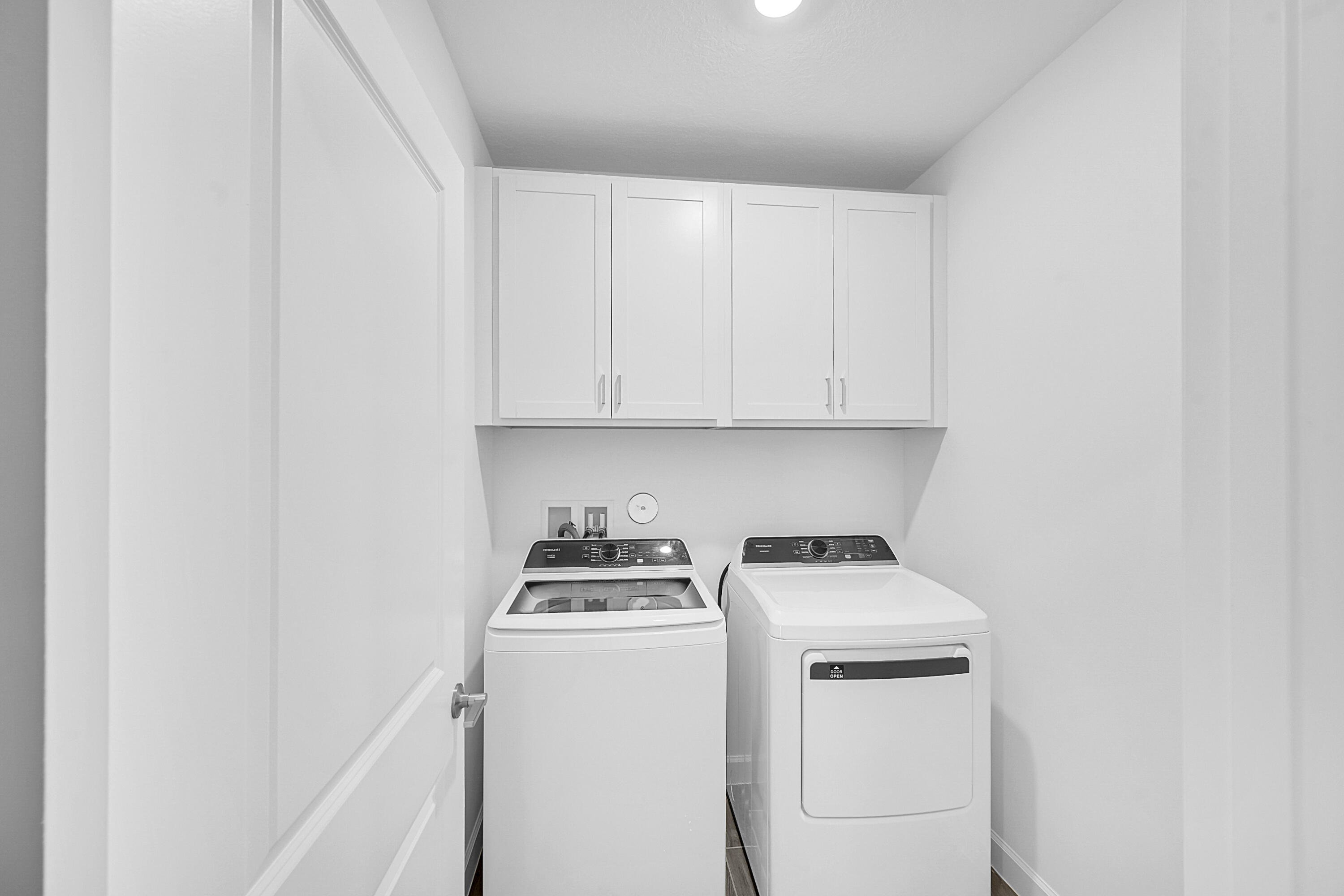 3514 Angler Drive Fort Pierce, FL 34946 - Photo 21 of 32 a utility room with dryer and washer