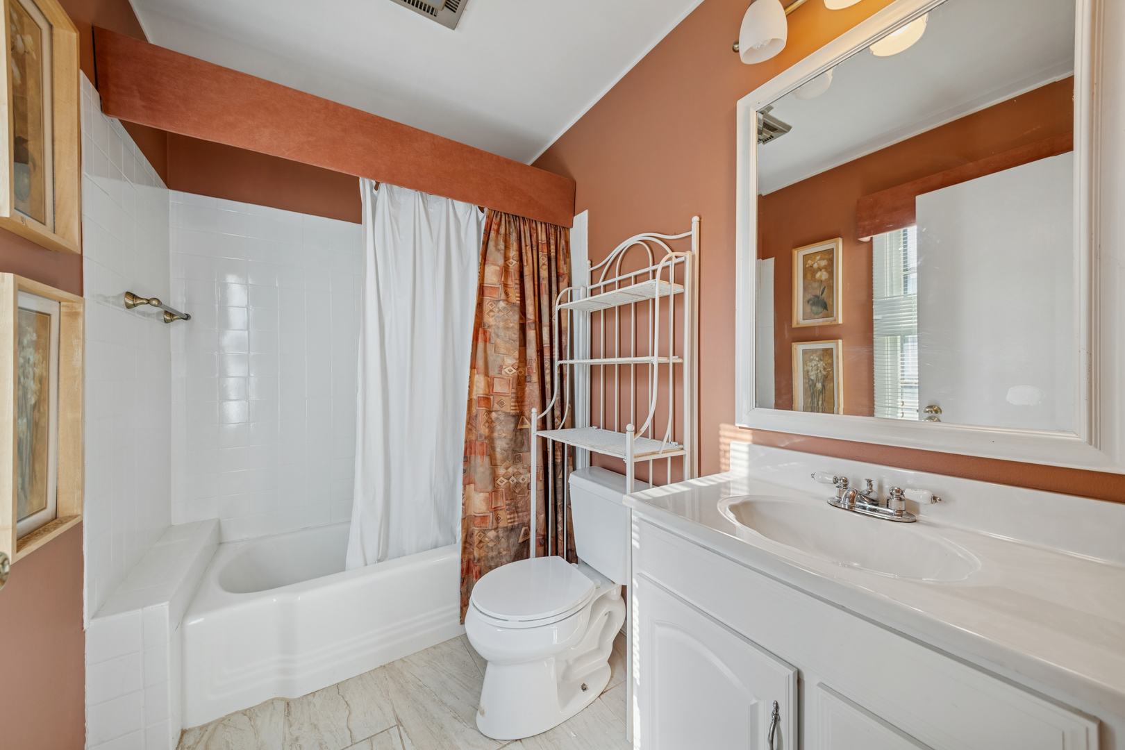 532 Shabbona Trail Batavia, IL 60510 - Photo 16 of 19 a bathroom with a sink toilet and shower