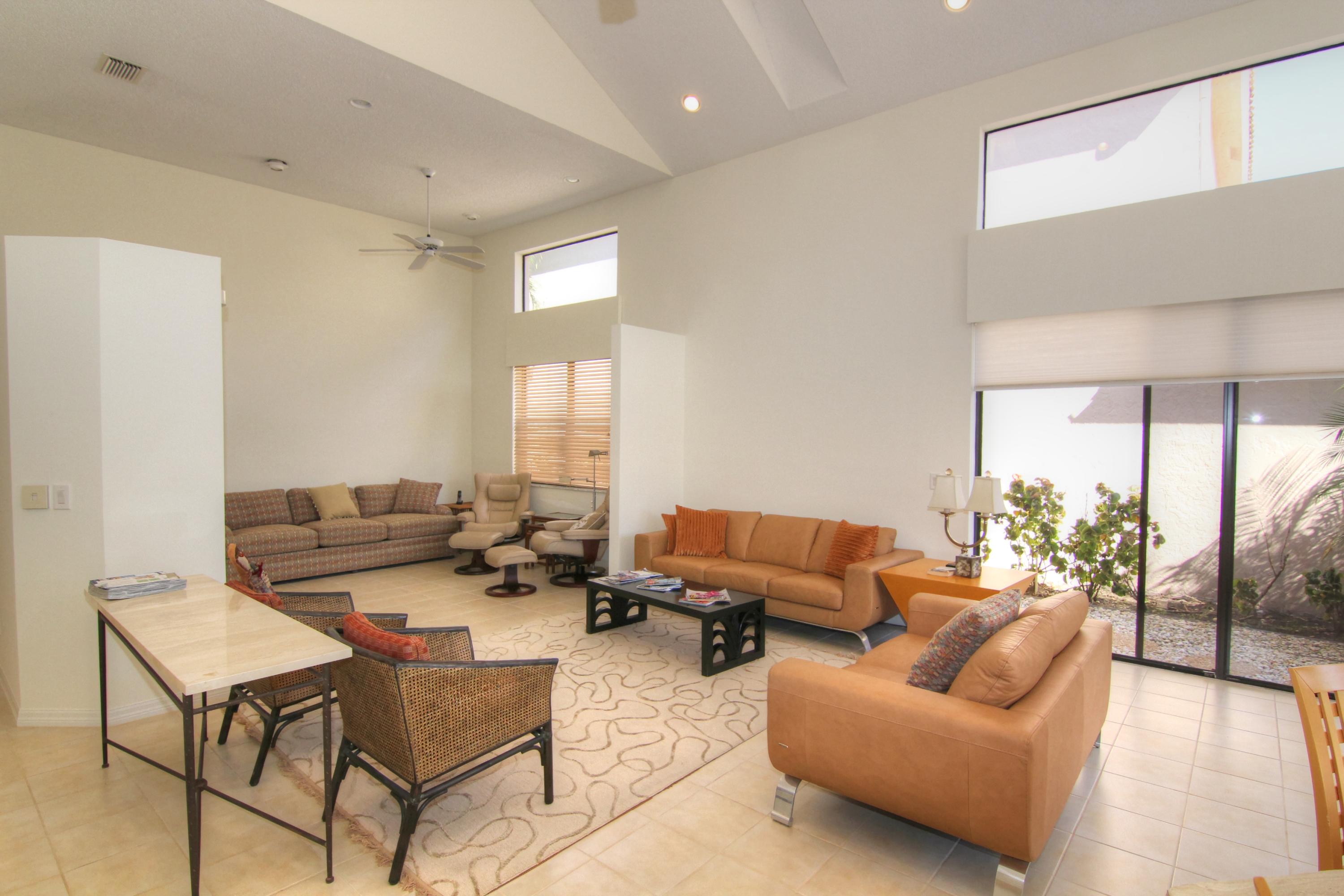 17094 Ryton Lane Boca Raton, FL 33496 - Photo 6 of 18 living room