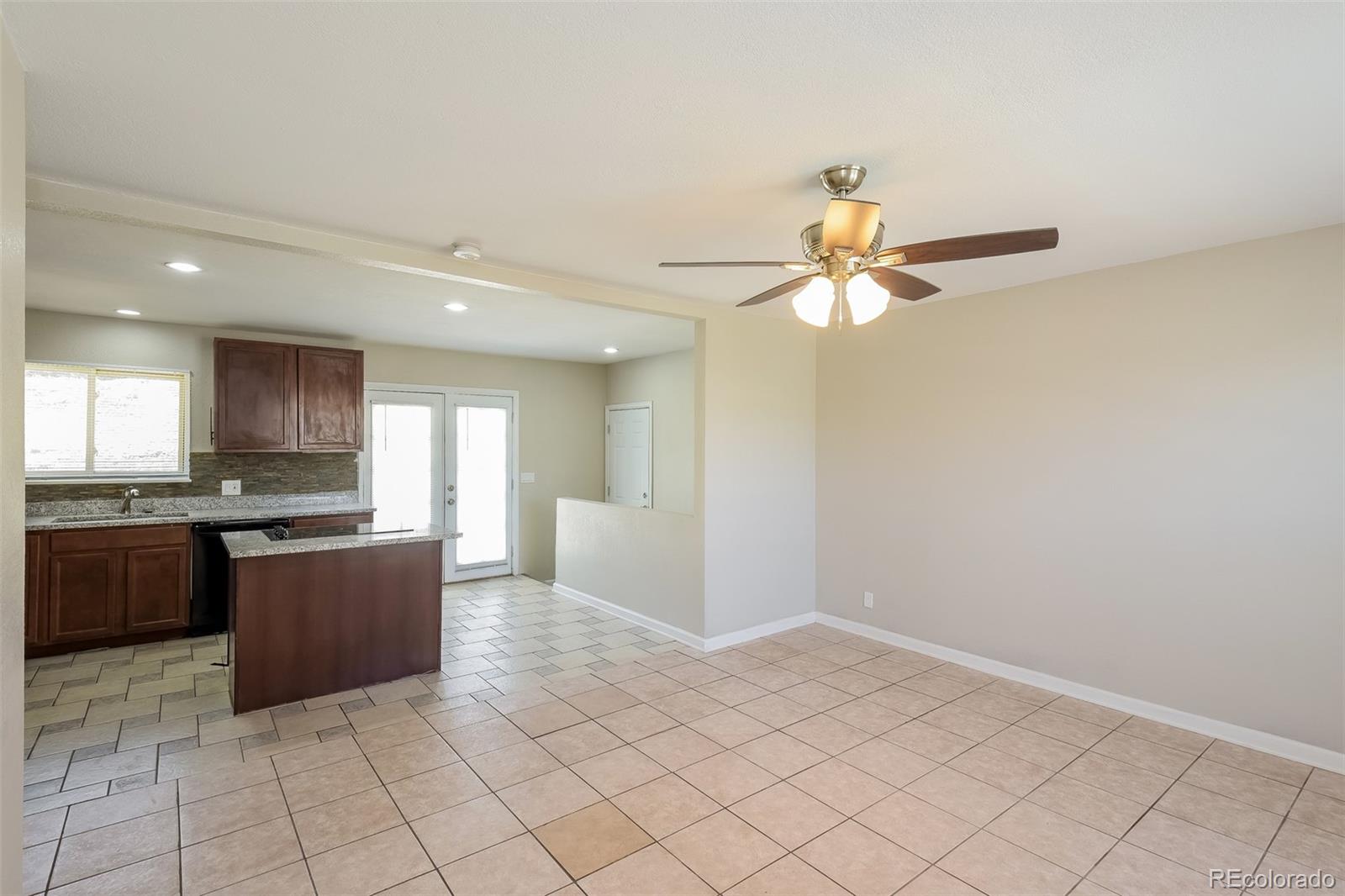 2644 East 97th Avenue Thornton, CO 80229 - Photo 2 of 17