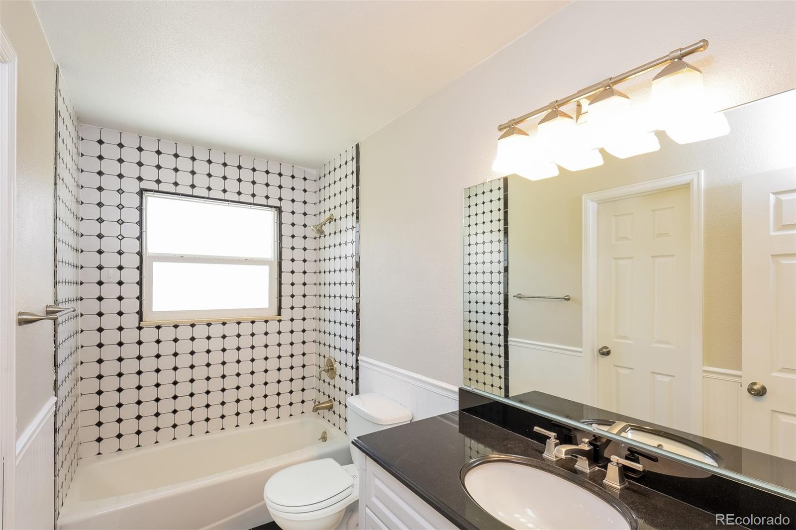 2644 East 97th Avenue Thornton, CO 80229 - Photo 9 of 17