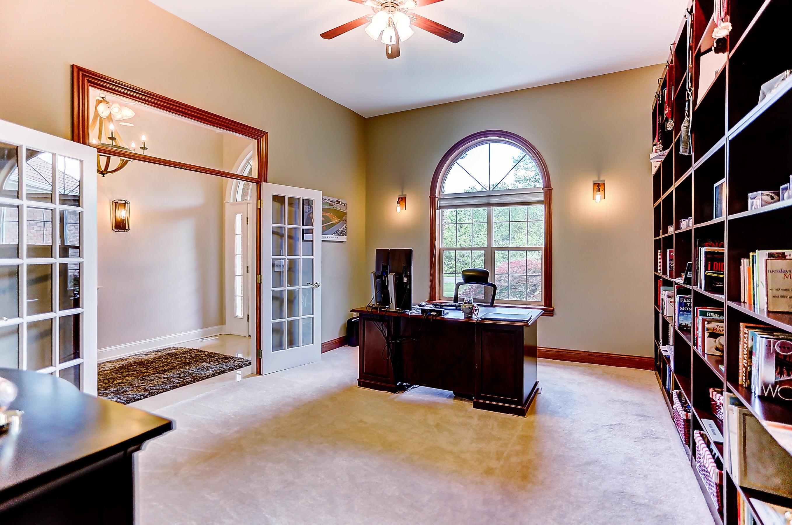 5338 Plumb Road Galena, OH 43021 - Photo 4 of 73 Gallery Image 4