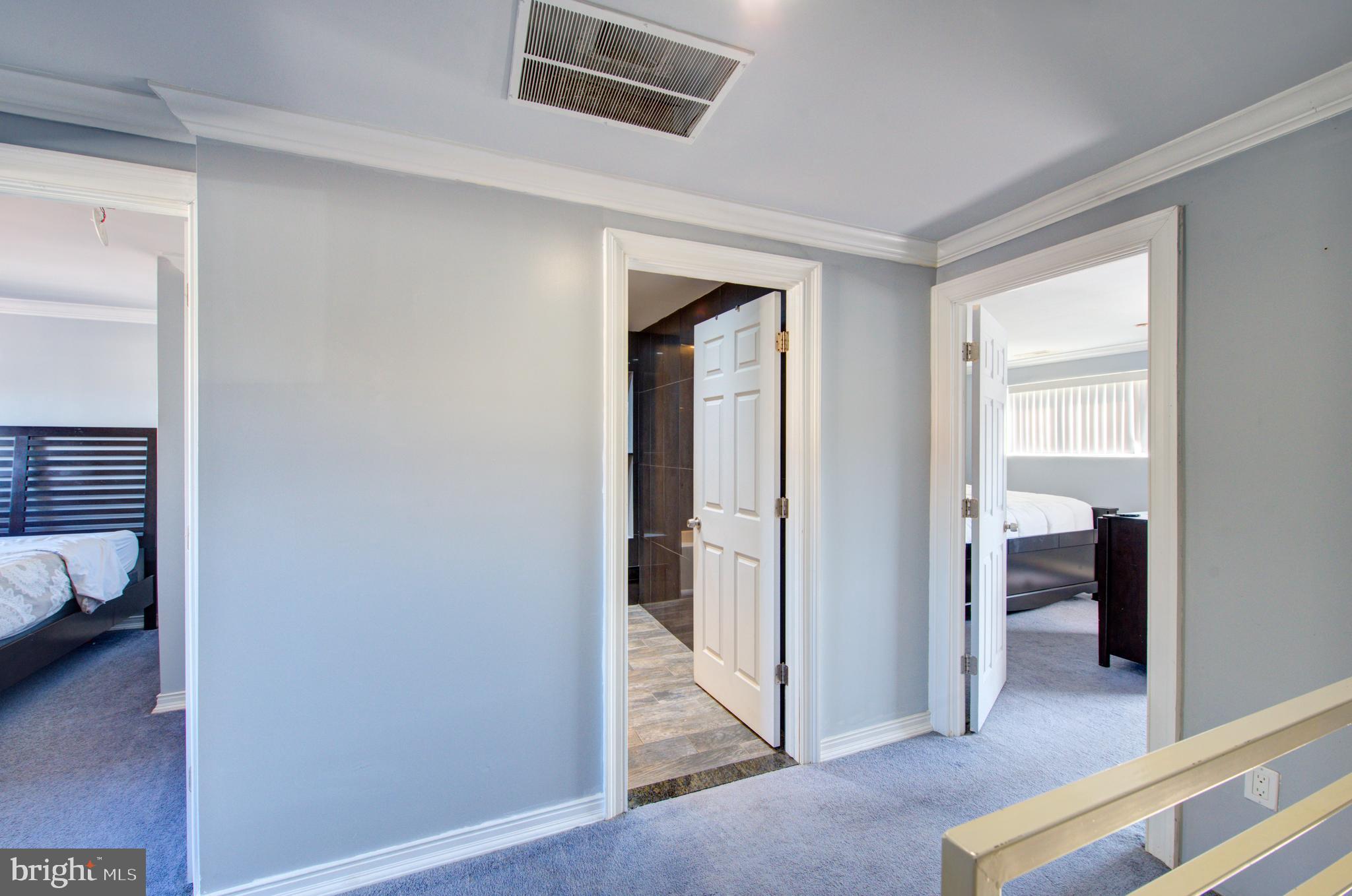 1119 Master Street Philadelphia, PA 19122 - Photo 11 of 22 Hallway