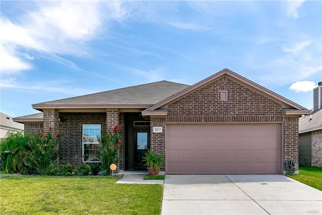 $1,850 | 3017 Alta Gigonella, Corpus Christi, TX 78415