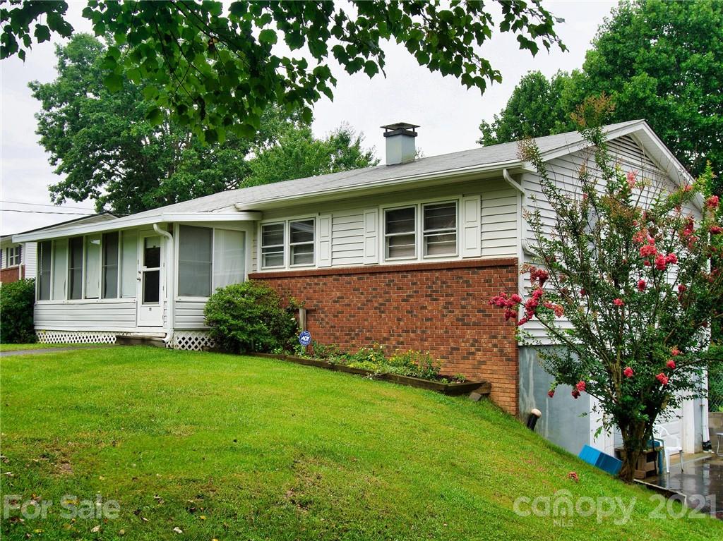 10 Edgewood Road Candler, NC 28715 - Photo 1 of 9 Gallery Image 1