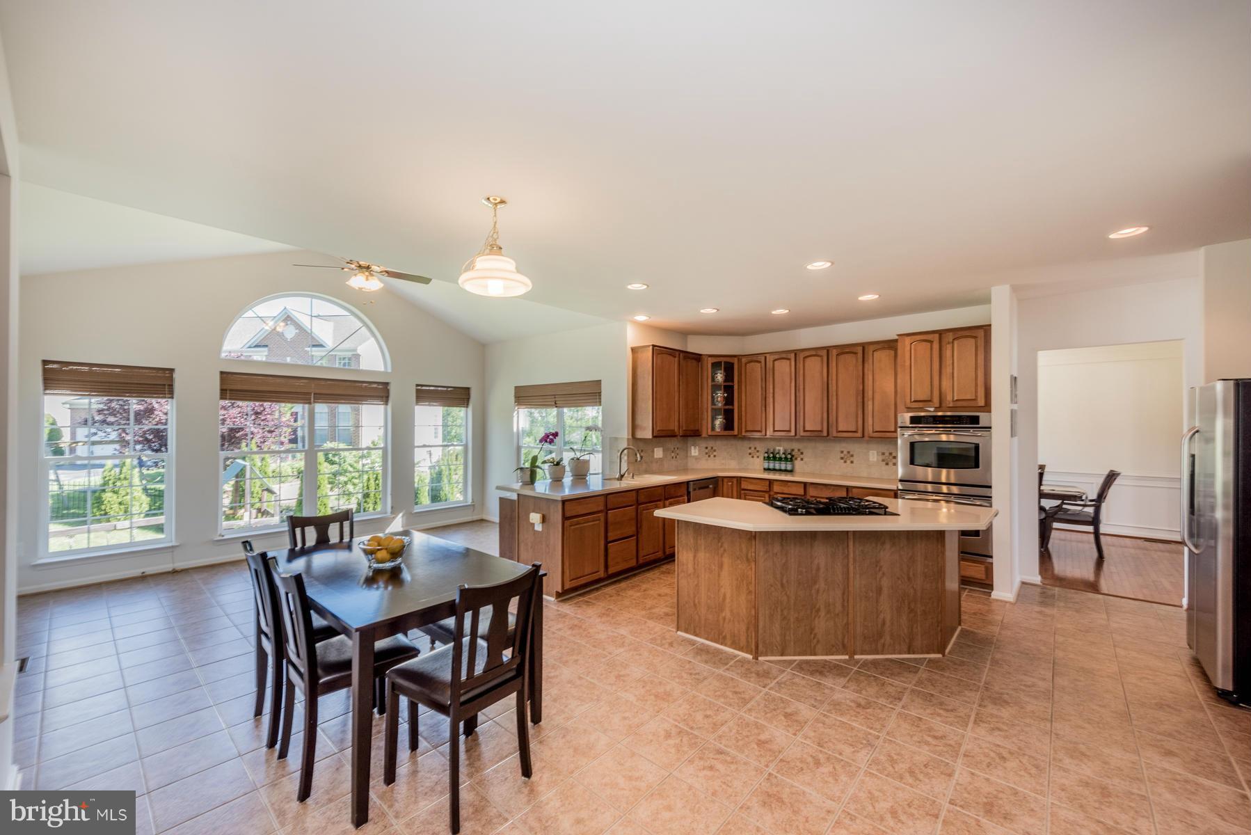 8042 High Castle Road Ellicott City, MD 21043 - Photo 7 of 29 Kitchen