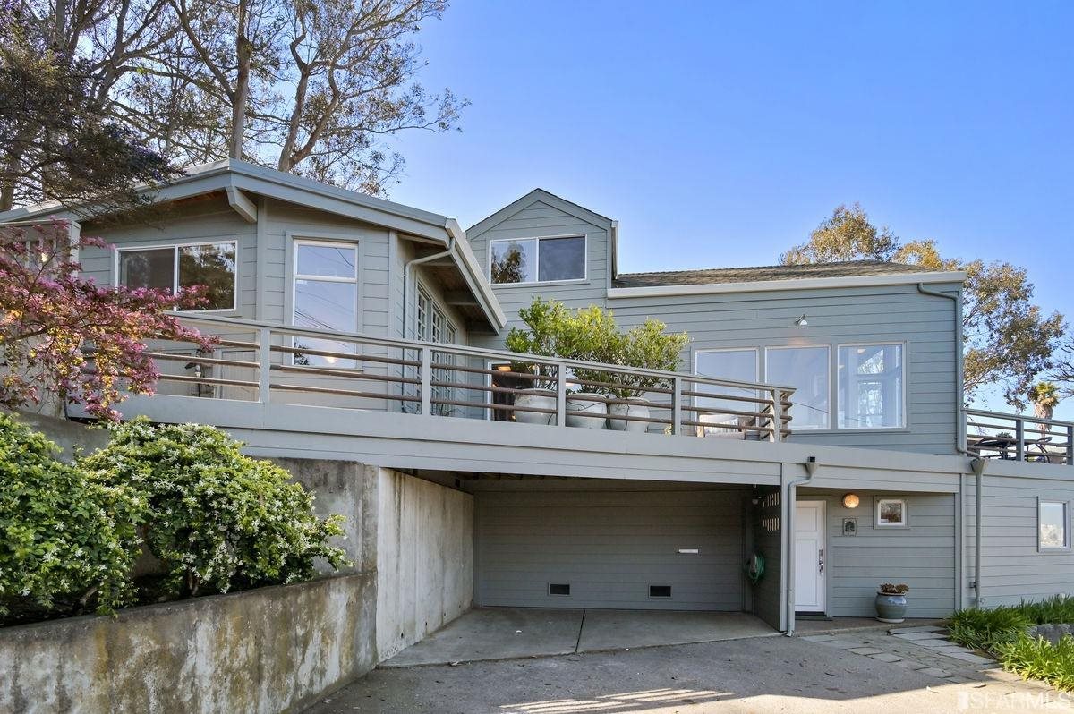 1502 Shotwell Street San Francisco, CA 94110 - Photo 4 of 61 a view of house with a outdoor space