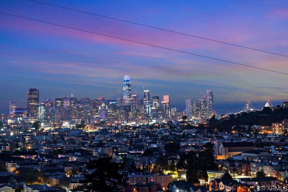 1502 Shotwell Street San Francisco, CA 94110 - Photo 49 of 61 a view of a city