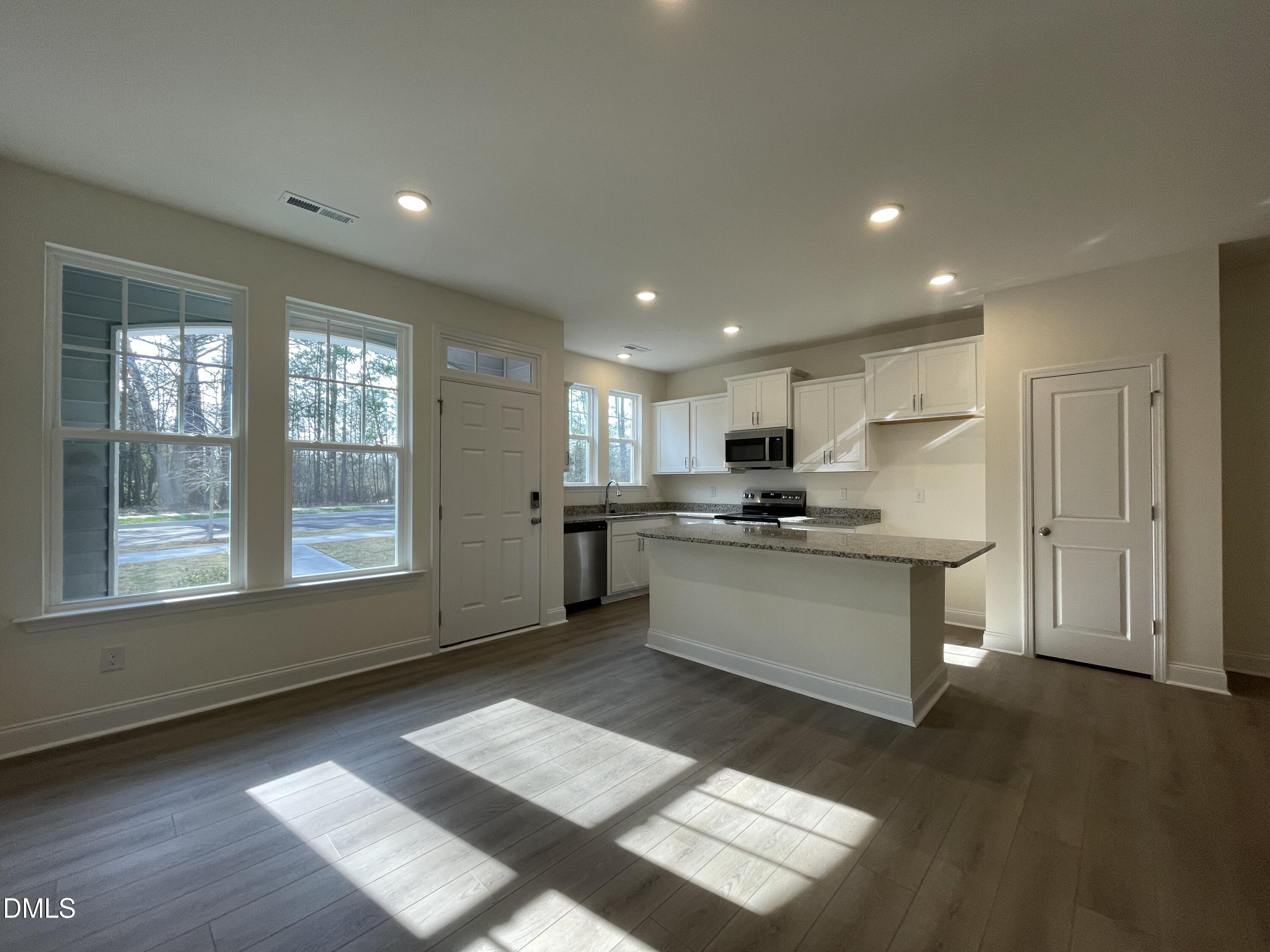 6435 Granite Quarry Drive Raleigh, NC 27610 - Photo 4 of 20 IMG_0118