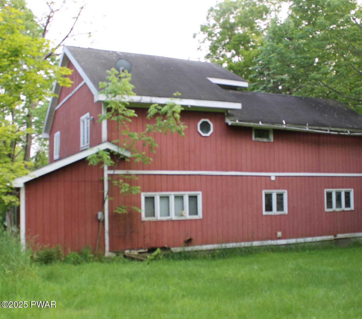 2420 Maplewood Road Lake Ariel, PA 18436 - Photo 2 of 3