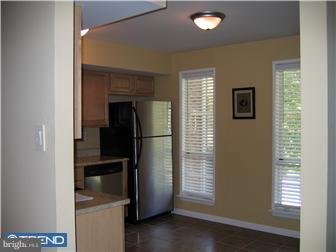 2 Colonial Way Aston, PA 19014 - Photo 3 of 11