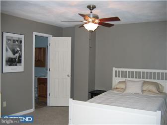 2 Colonial Way Aston, PA 19014 - Photo 8 of 11