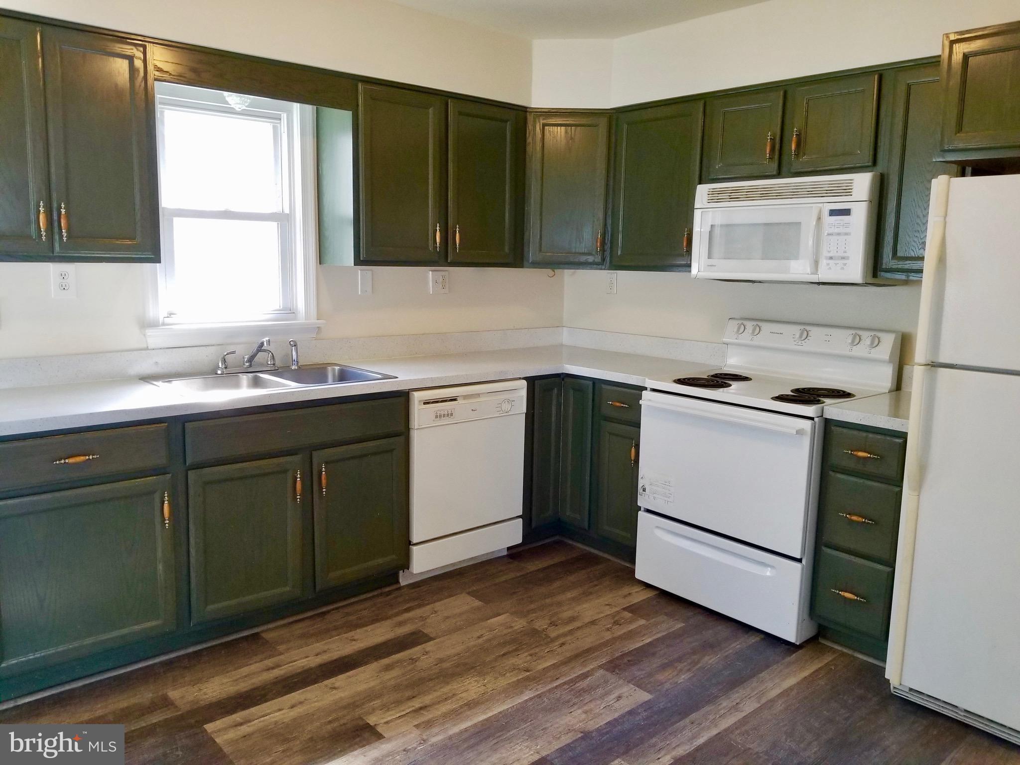 117 West 5th Avenue Ranson, WV 25438 - Photo 8 of 24 Kitchen