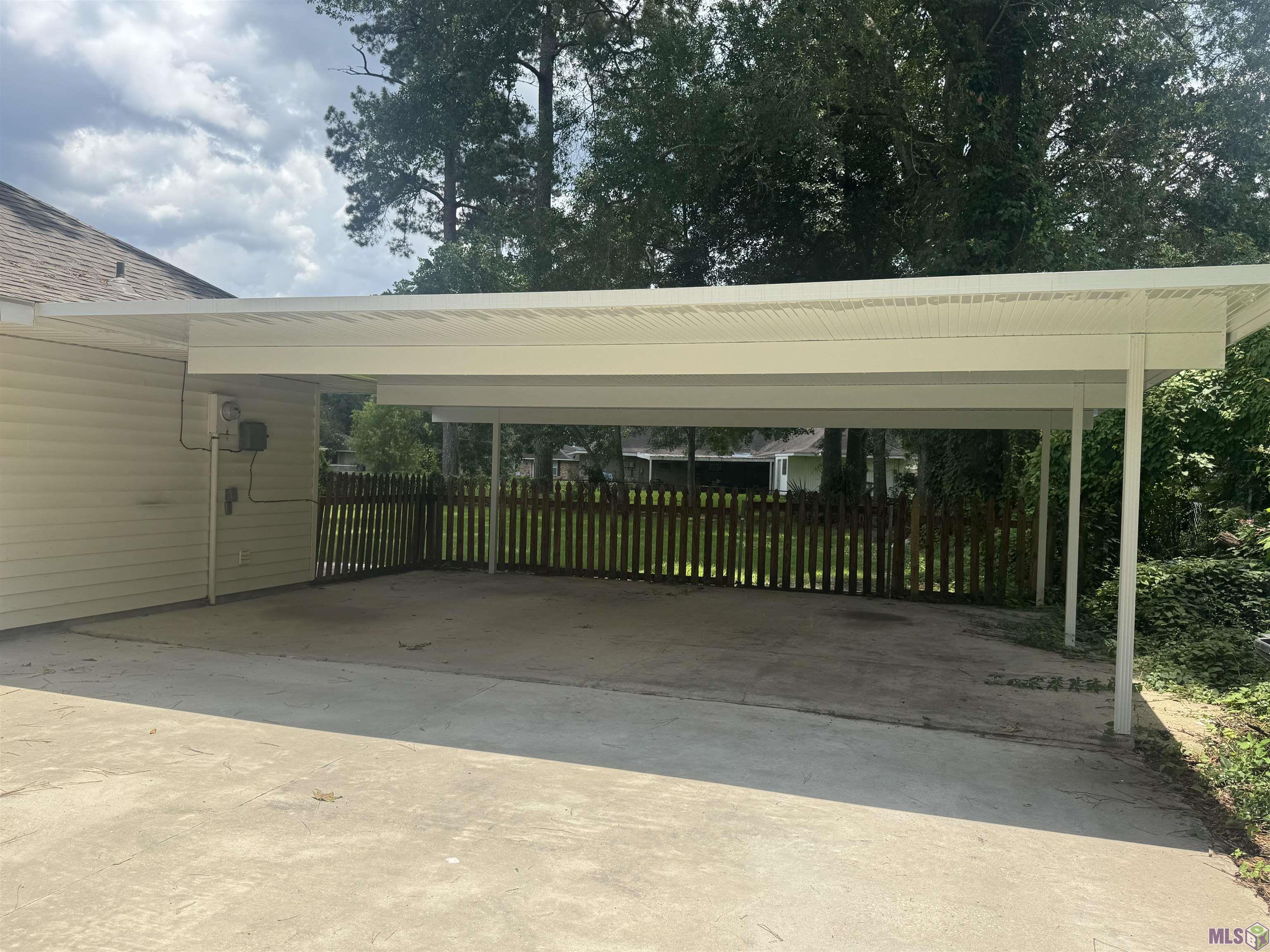 13574 Reed Avenue Baton Rouge, LA 70818 - Photo 2 of 19