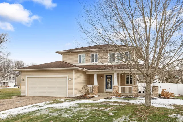 $369,900 | 518 Dogwood Lane, Watervliet, MI 49098