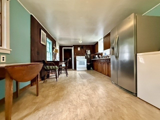 34 Wapping Road, Unit 1 Kingston, MA 02364 - Photo 3 of 23
