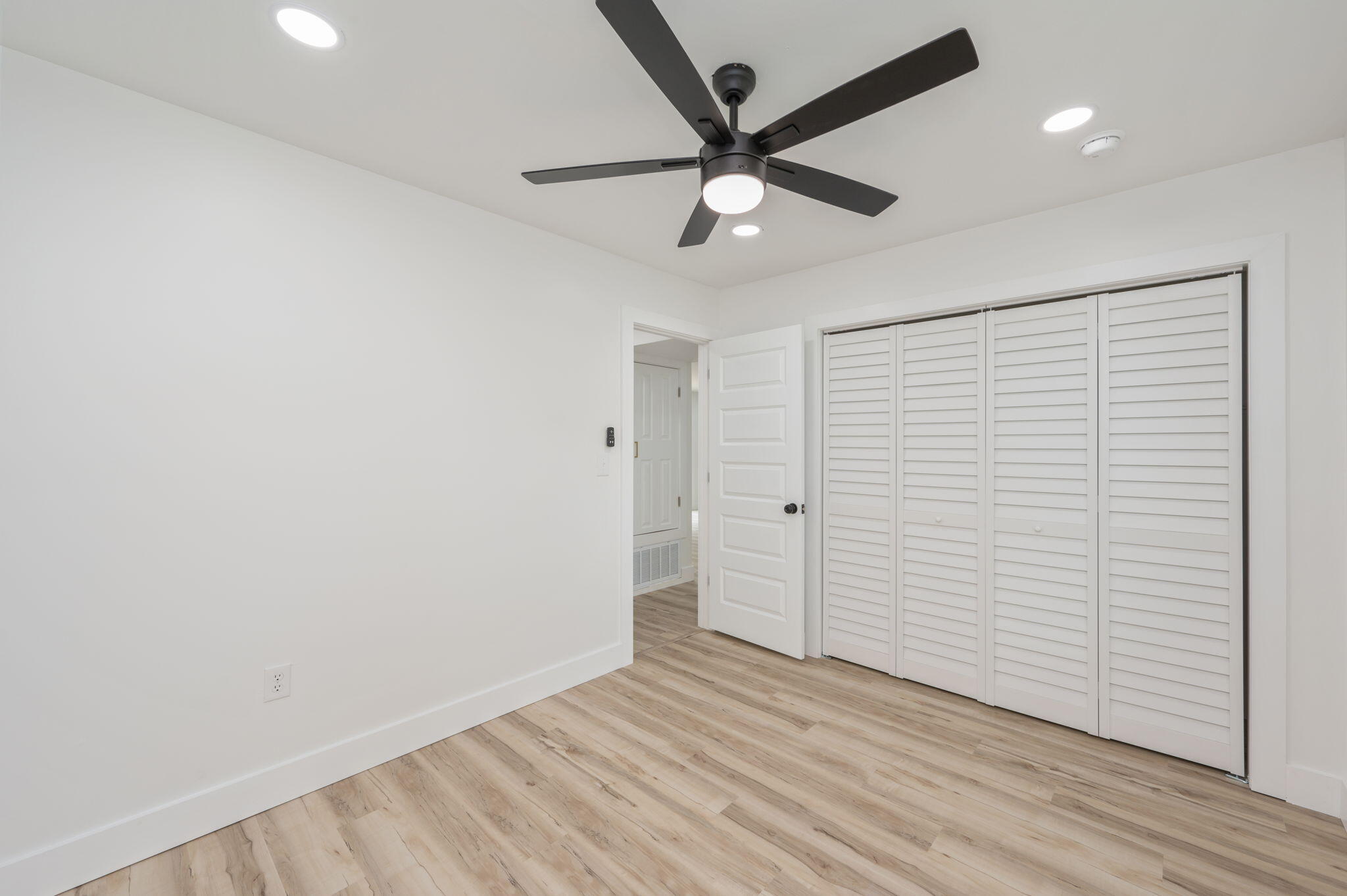 135 Nicole Lane Crestview, FL 32539 - Photo 24 of 54 24-web-or-mls-135-nicole-ln