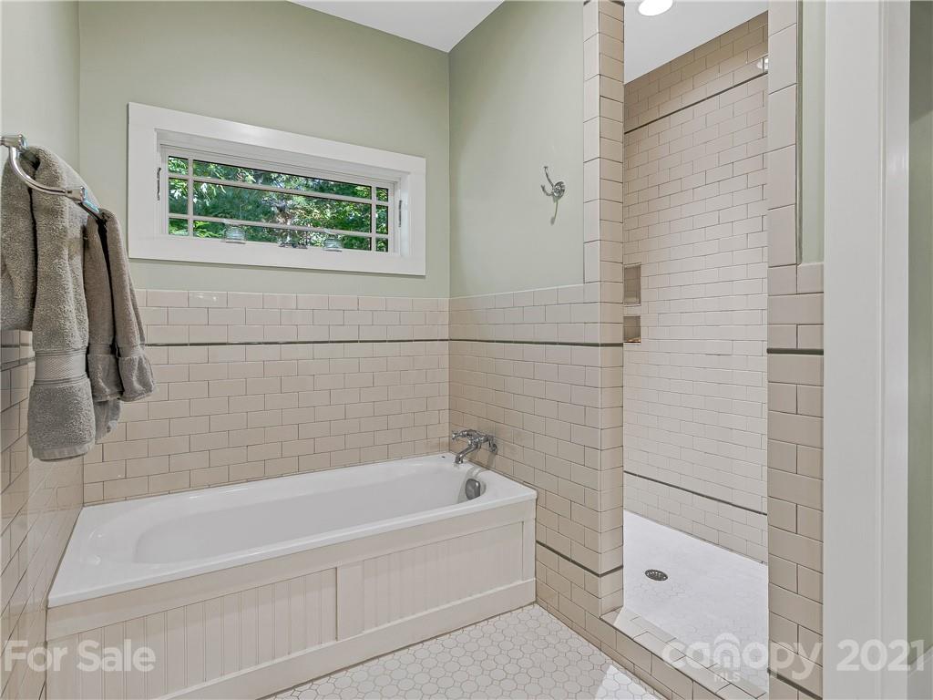 31 Ashbrook Meadows Fletcher, NC 28732 - Photo 12 of 48