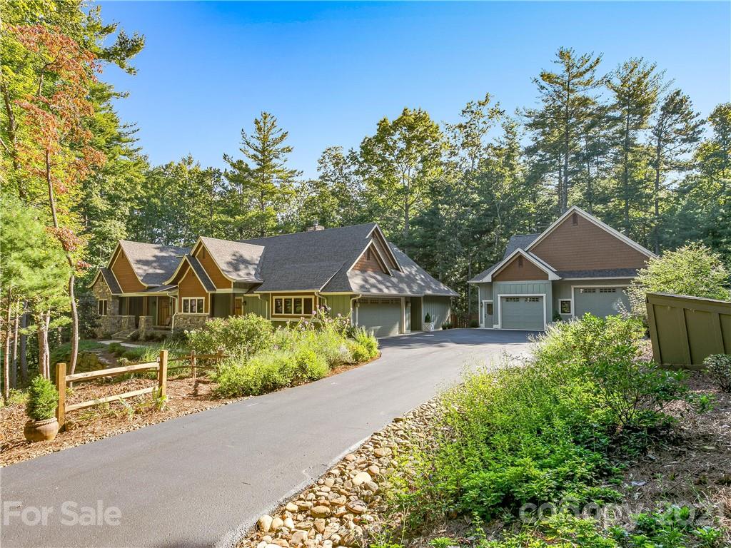 31 Ashbrook Meadows Fletcher, NC 28732 - Photo 3 of 48