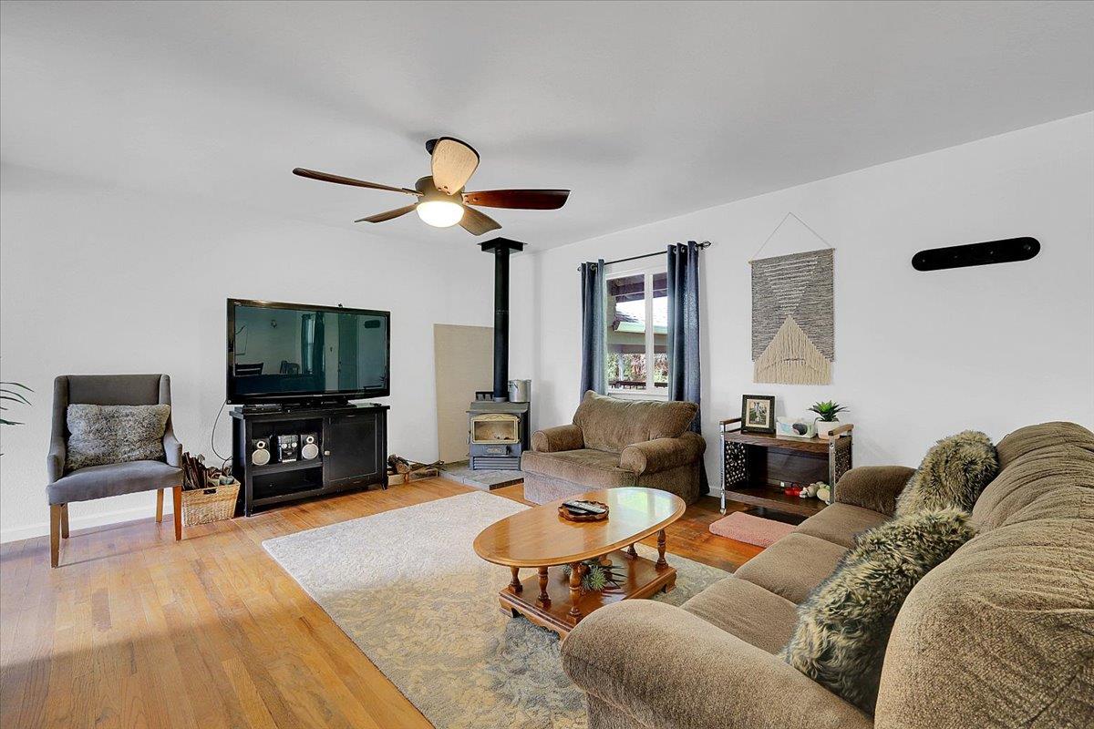 14937 Fountain House Road Dobbins, CA 95935 - Photo 5 of 71