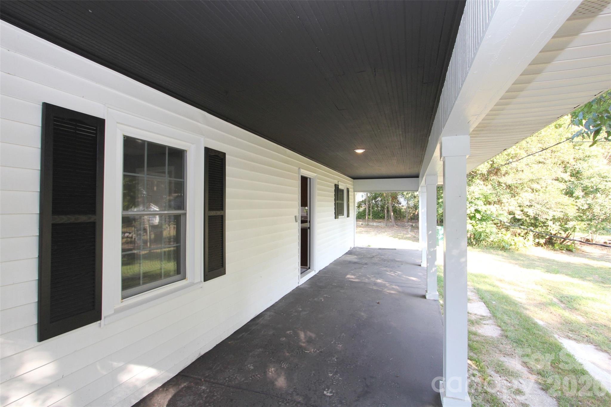 1205 Camden Road Wadesboro, NC 28170 - Photo 4 of 41