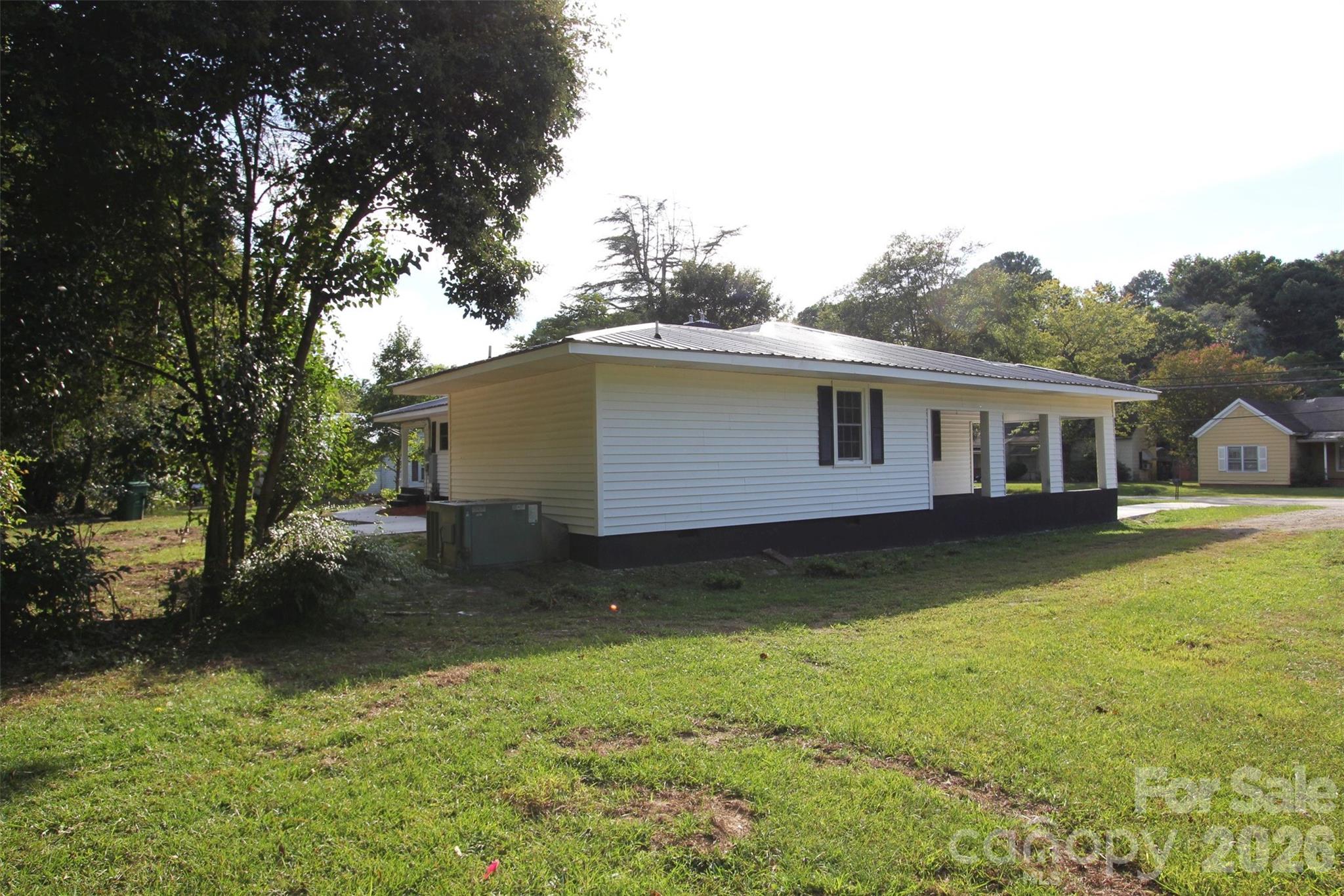 1205 Camden Road Wadesboro, NC 28170 - Photo 5 of 41