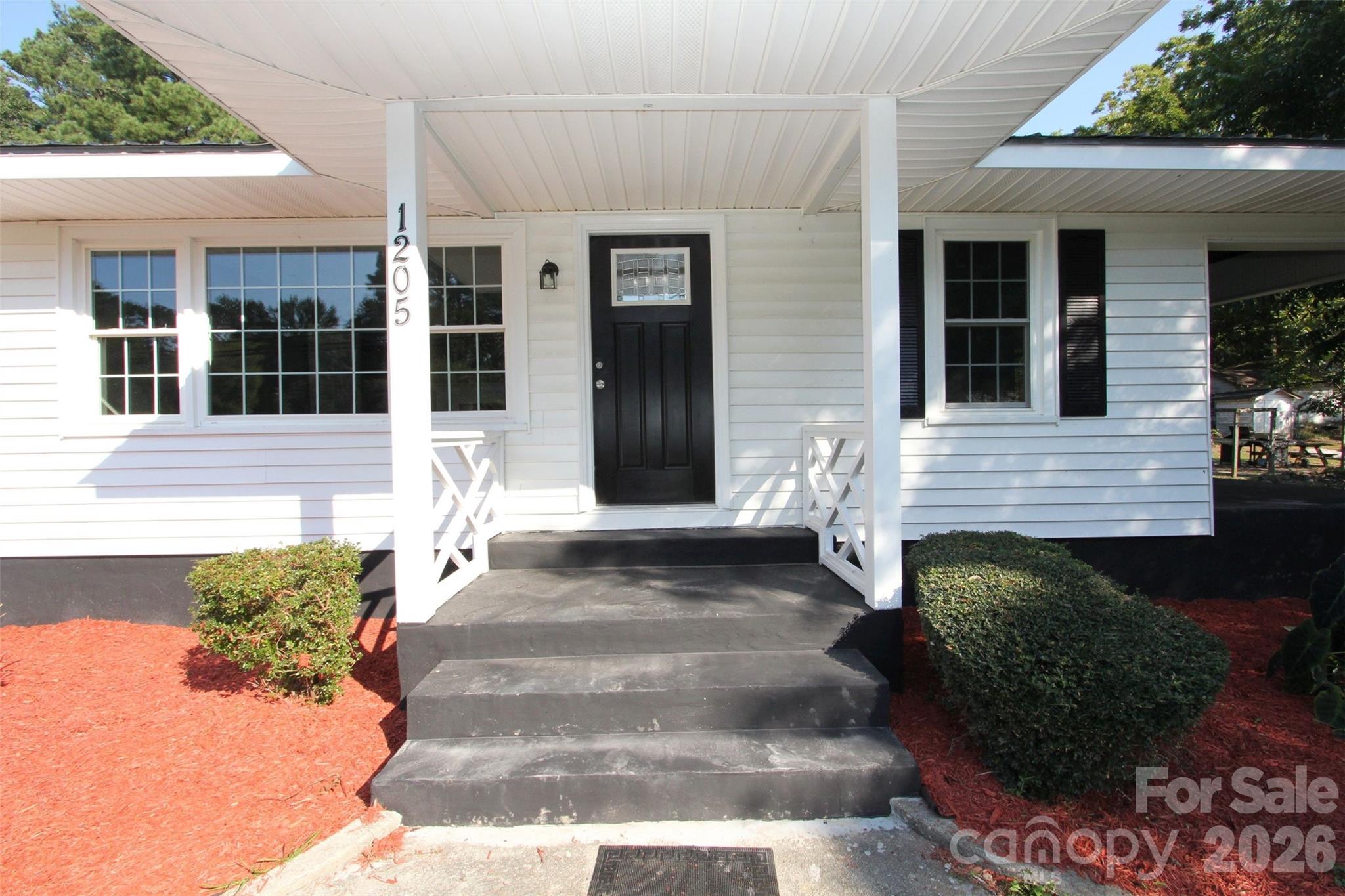 1205 Camden Road Wadesboro, NC 28170 - Photo 8 of 41