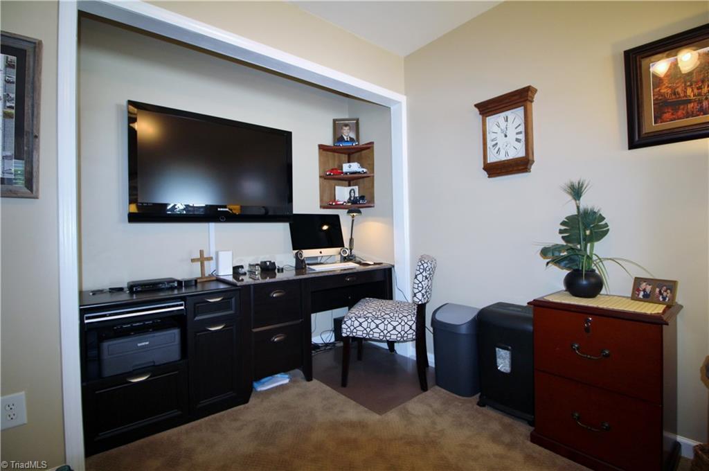 642 Ansley Way High Point, NC 27265 - Photo 15 of 25 Gallery Image 15