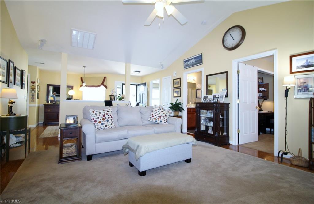 642 Ansley Way High Point, NC 27265 - Photo 16 of 25 Gallery Image 16