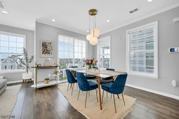 $5,500 | 122 Aspen Drive, Cedar Grove, NJ 07009