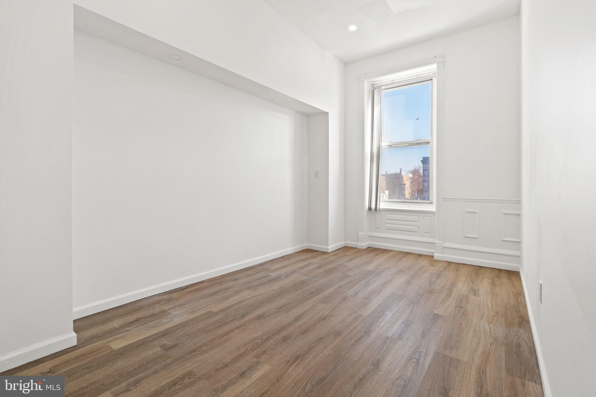 1602 South Broad Street, Unit 2 Philadelphia, PA 19145 - Photo 11 of 15