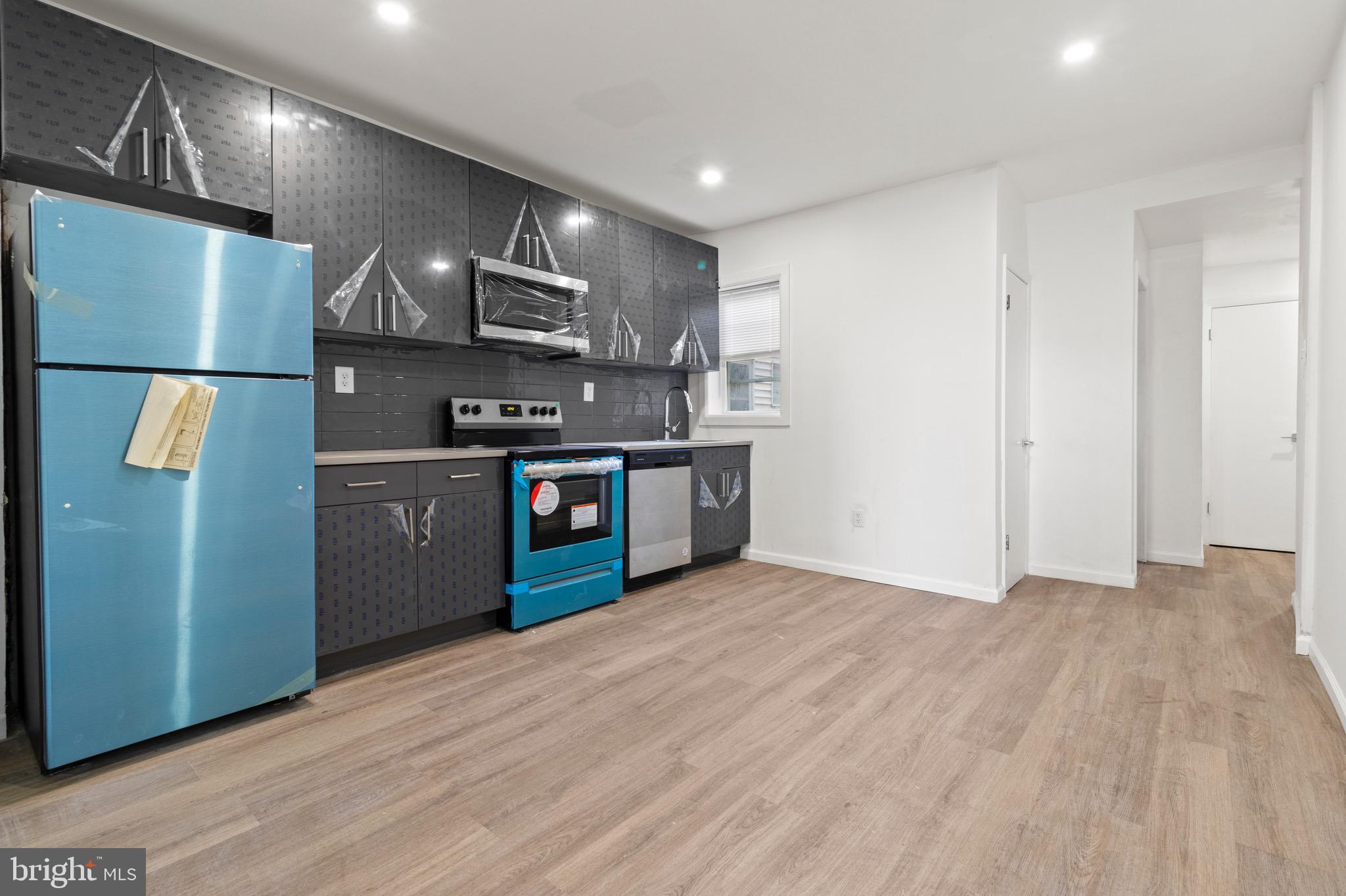 1602 South Broad Street, Unit 2 Philadelphia, PA 19145 - Photo 10 of 15