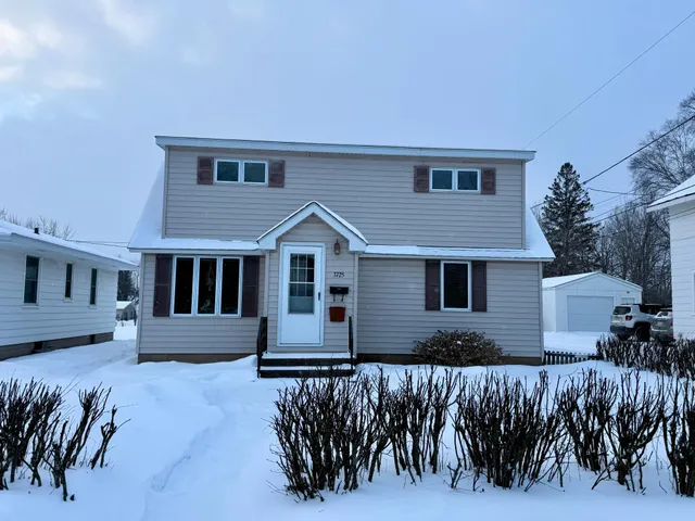 $159,900 | 3725 Mayfair Avenue, Hibbing, MN 55746