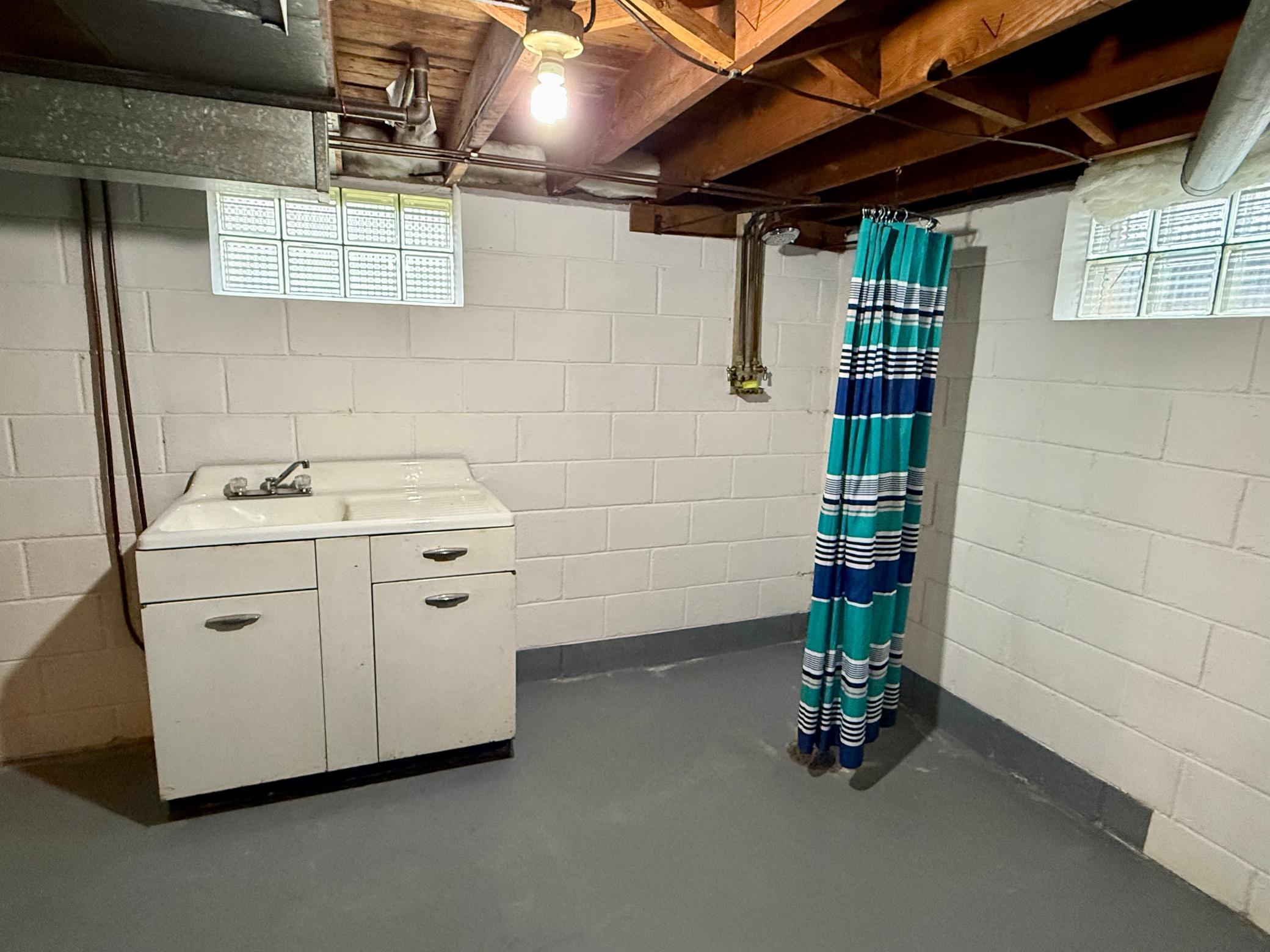 3725 Mayfair Avenue Hibbing, MN 55746 - Photo 14 of 50