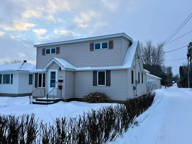 $159,900 | 3725 Mayfair Avenue, Hibbing, MN 55746