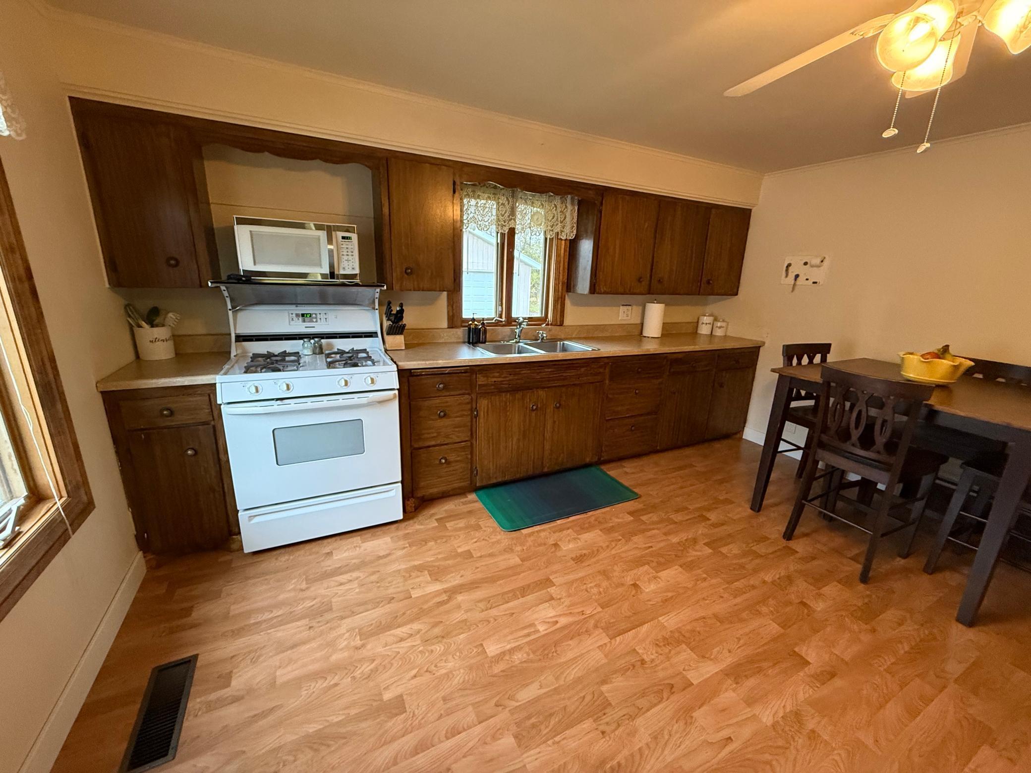 3725 Mayfair Avenue Hibbing, MN 55746 - Photo 37 of 50