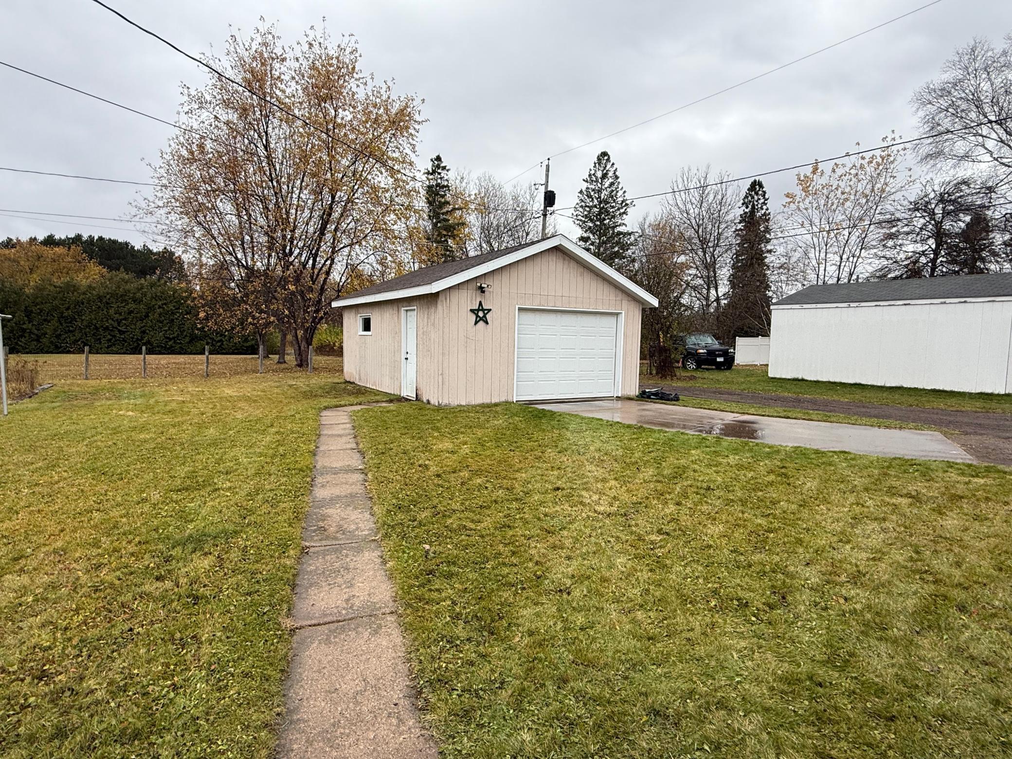 3725 Mayfair Avenue Hibbing, MN 55746 - Photo 6 of 50