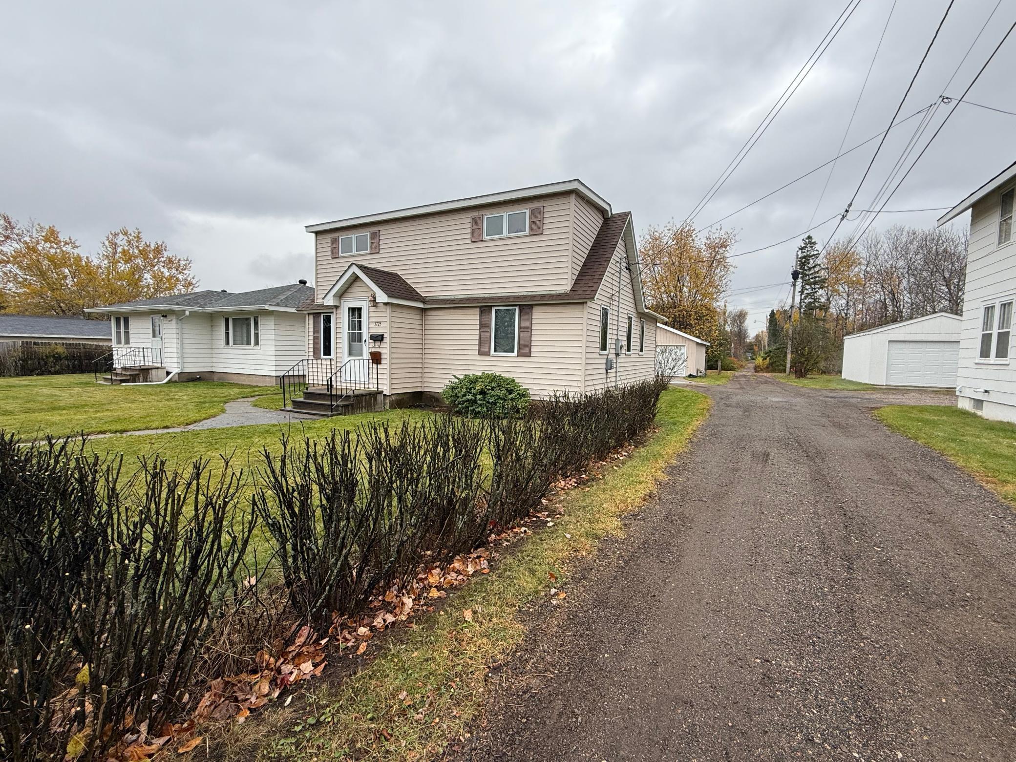 3725 Mayfair Avenue Hibbing, MN 55746 - Photo 10 of 50