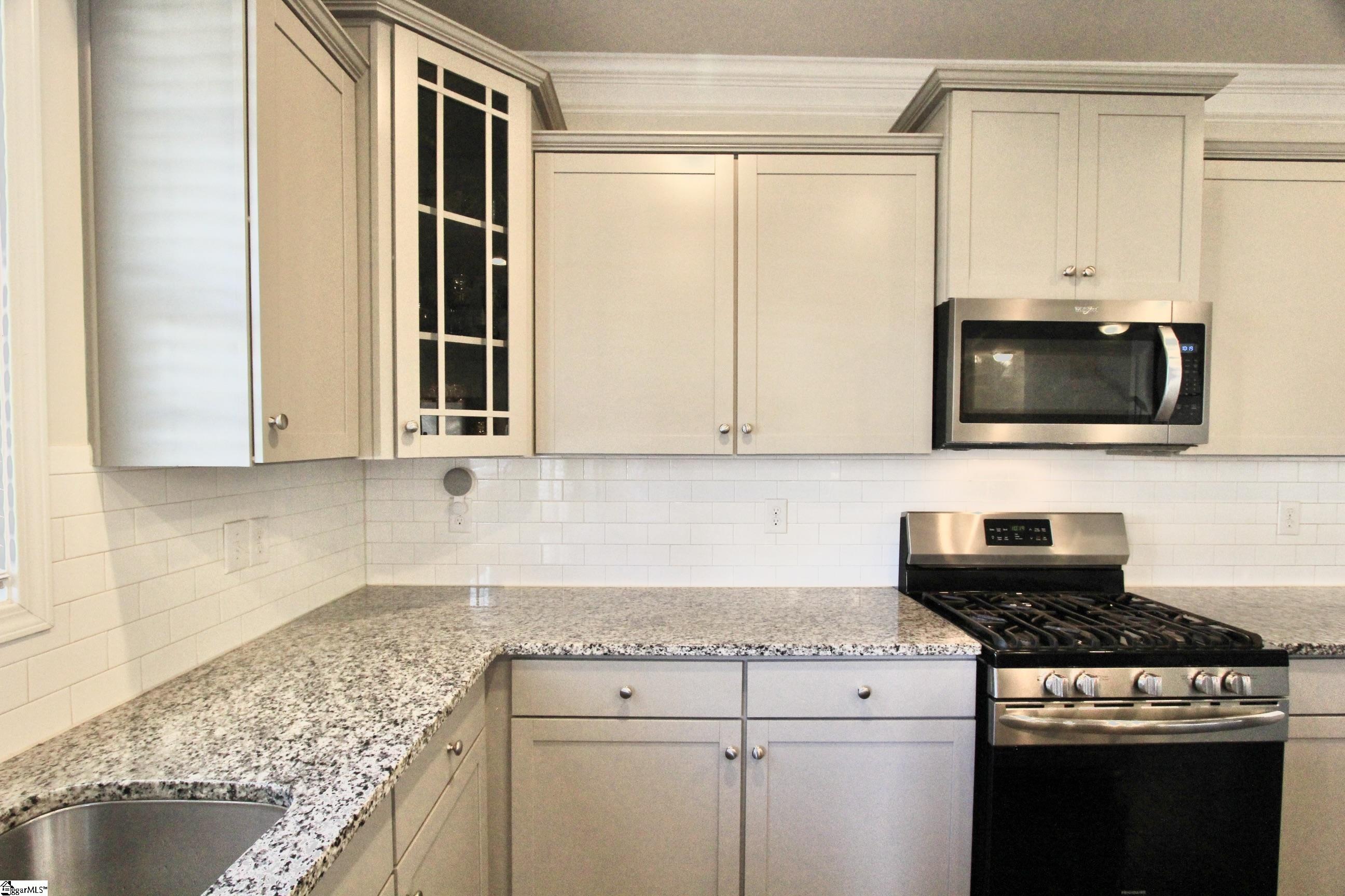 706 Troutdale Lane Simpsonville, SC 29680 - Photo 12 of 50