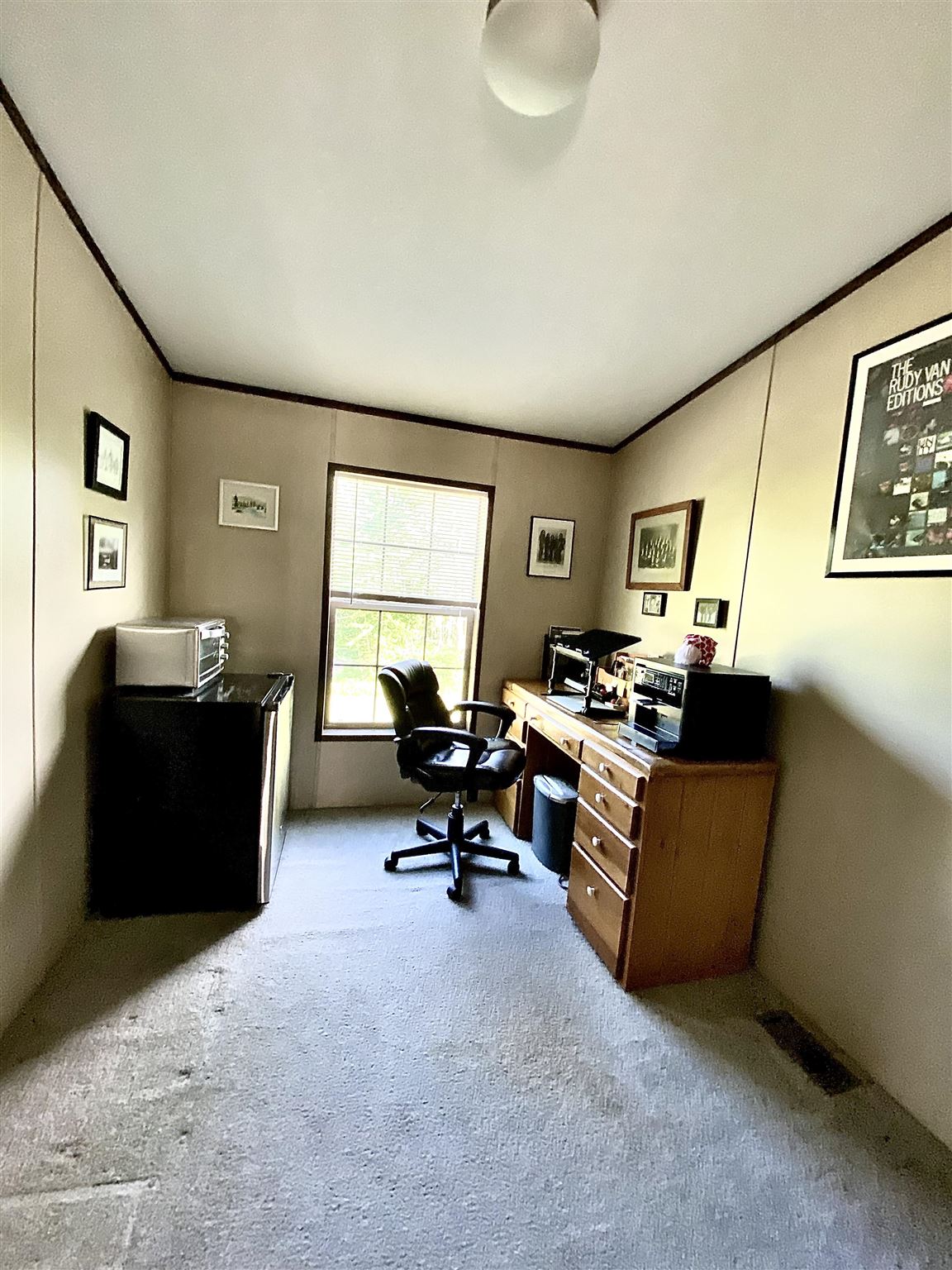 43 Kingfield Road Pittsburg, NH 03592 - Photo 21 of 38 Gallery Image 21