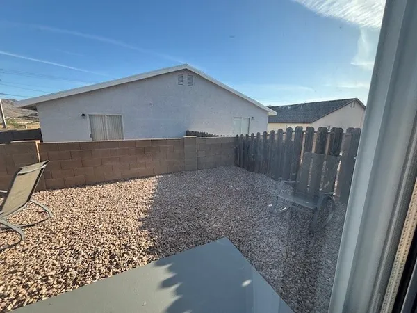 $2,250 | 969 West B W Kenwood Avenue Avenue, Kingman, AZ 86409