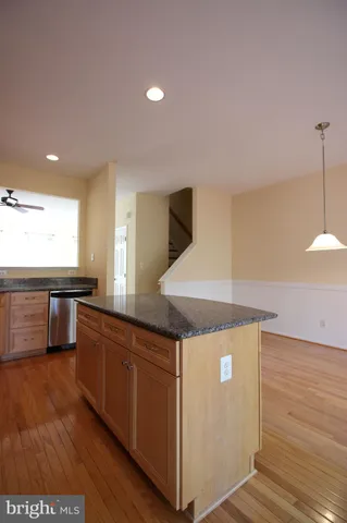 $3,000 | 21475 Welby Terrace, Broadlands, VA 20148